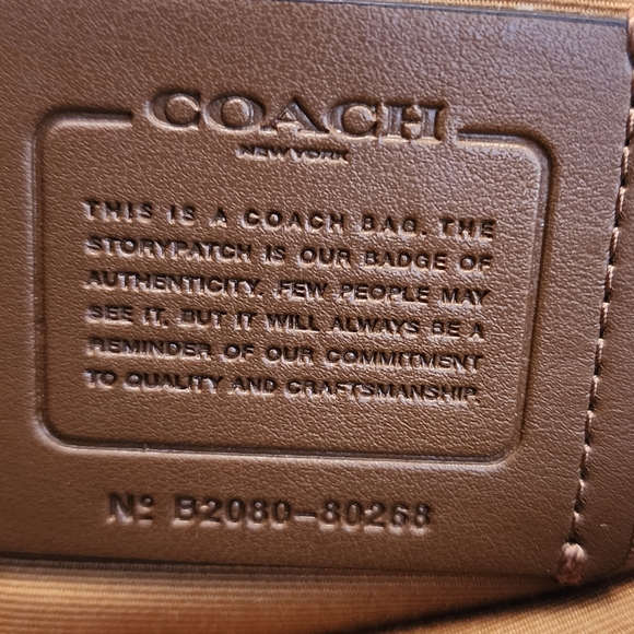 NWOT Coach Hallie Shoulder Bag Tote Pebble Leather White/Gold - Picture 12 of 16